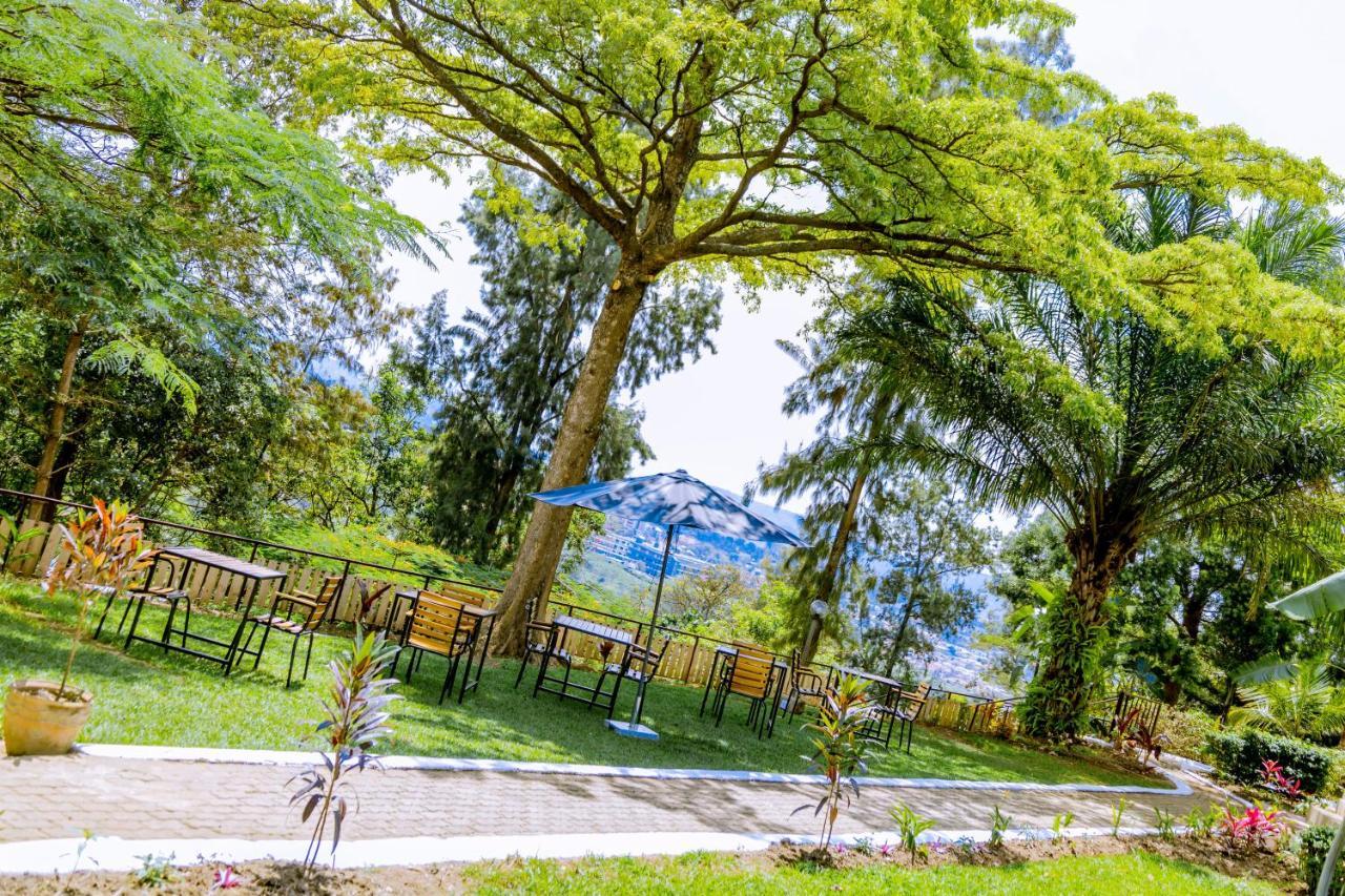 Nature Kigali Buitenkant foto
